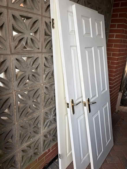 Photo of free 3x colonial doors (ST5 0da) #1