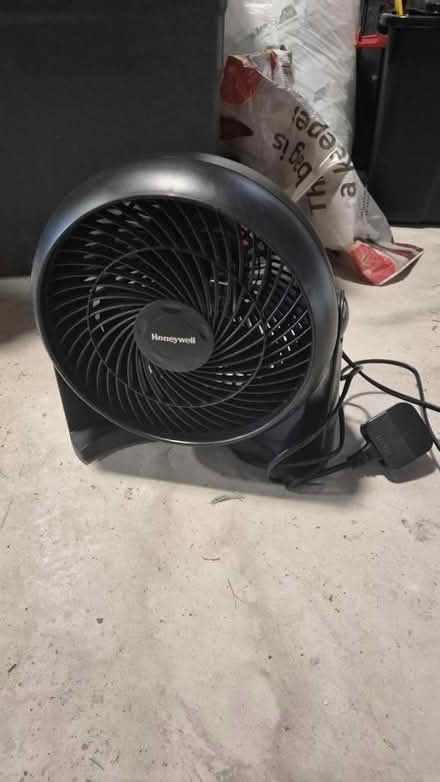 Photo of free Small fan (Downham BR1) #1