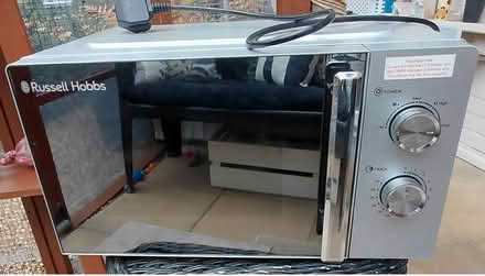 Photo of free Russell Hobbs 700w Microwave (St. Albans) #1