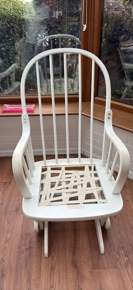 Photo of free Nursing chair project (NE10) #3