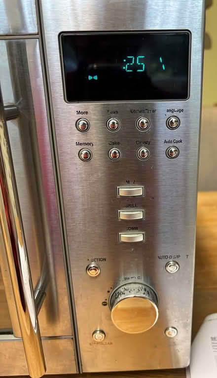 Photo of free Daewoo combination microwave oven (Bisley, surrey) #4