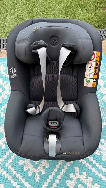 Photo of free Maxi Cosi Pearl 360 i-Size (Harrow Weald HA2) #1
