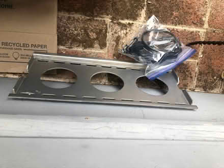 Photo of free 42” Pioneer Plasma Elite w/mount (San Mateo / Belmont border) #3