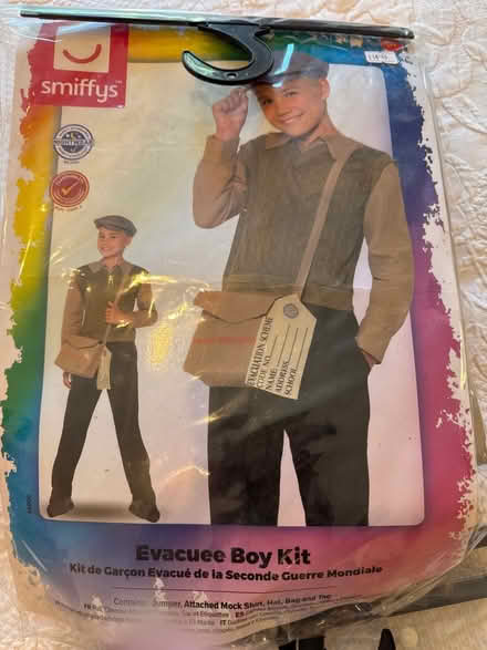 Photo of free Evacuee boy costume M (Hampstead, mw3) #1