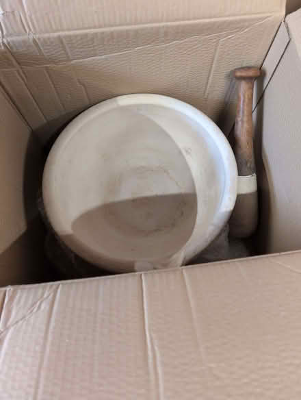 Photo of free Large pestal and mortar (Chiddingfold GU8) #1