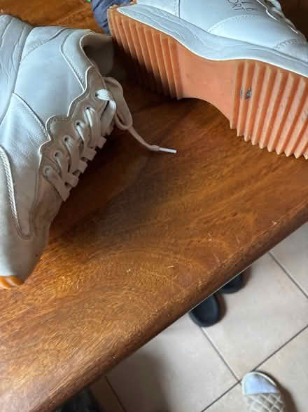 Photo of free Size 6 ladies trainers (Kings norton B38) #2