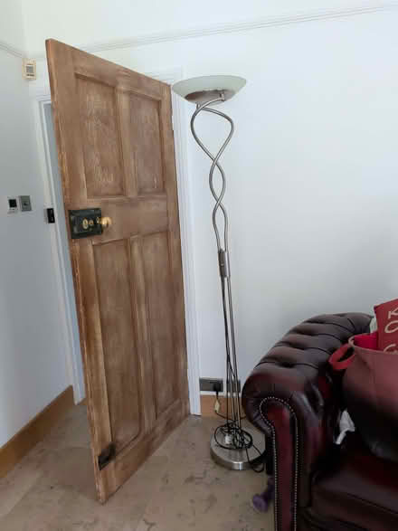 Photo of free Matching pair of standard lamps (Seal TN15) #1