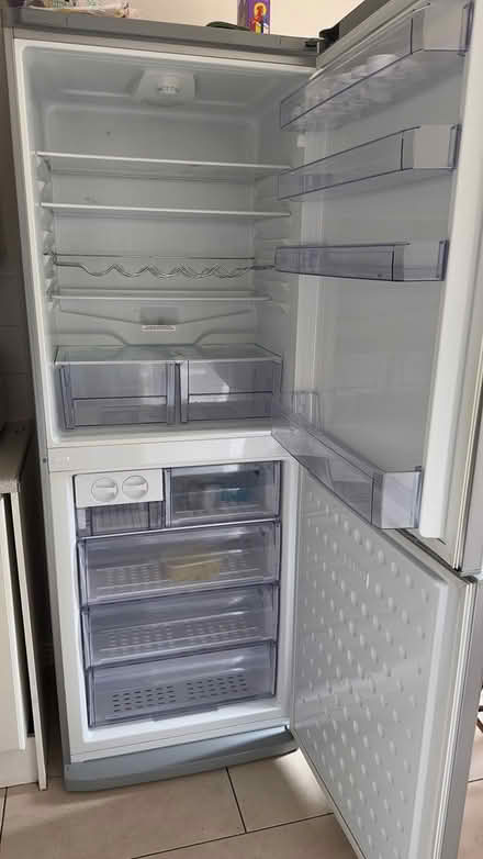 Photo of free Fridge Beko (Bray) #2