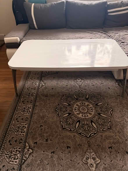 Photo of free White table (LU1) #2