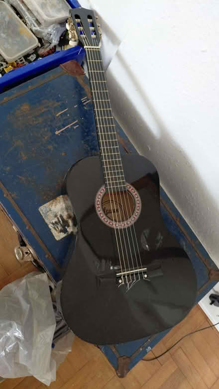 Photo of free Guitar (+ harmonica) (Putney SW15) #1