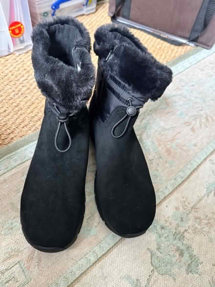 Photo of free Snow boots (Shepherds Bush) #1
