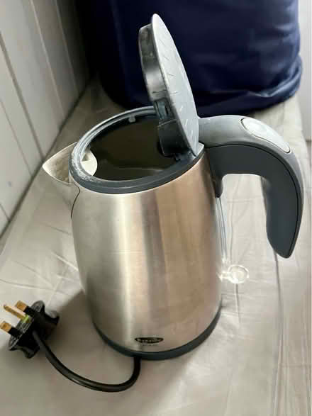 Photo of free Electric Kettle (Titchfield Common PO14) #2