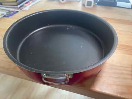 Photo of free Lightweight non-stick casserole dishes (Summertown OX2) #2