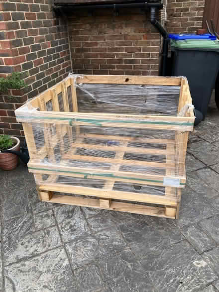 Photo of free Large, wooden holder, log delivery (BN43) #1