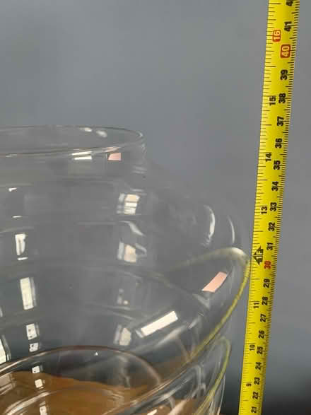 Photo of free Very Large Glass Vase (Packsaddle BA11) #3