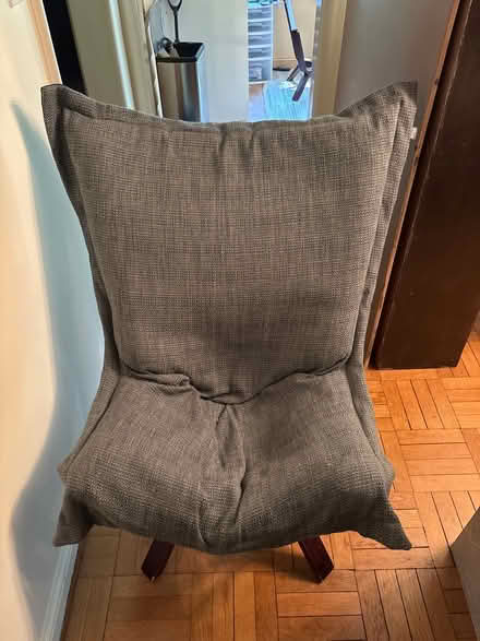 Photo of free CTC Designer Sling Chair (Barcroft) #1