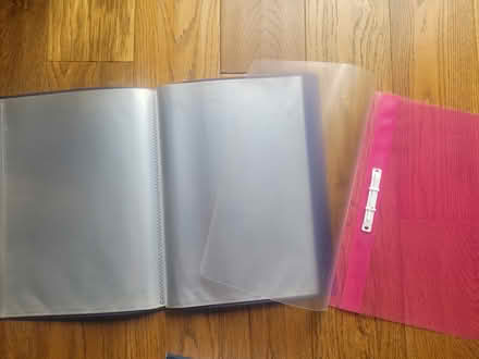 Photo of free Presentation wallets (SO18) #2
