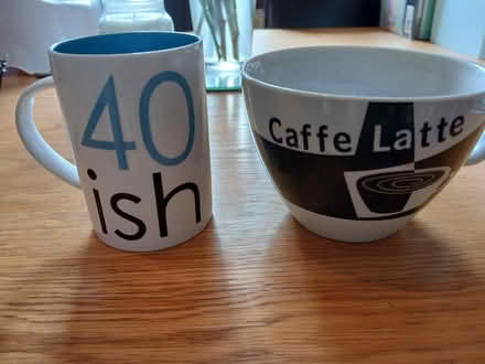 Photo of free 2 mugs (Parkhead EH11) #1