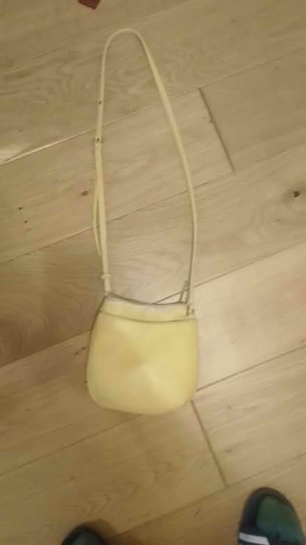 Photo of free hand bag, worn out (south bermondsey) #3