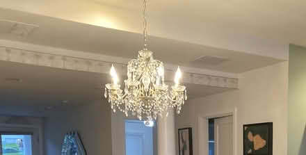 Photo of free Chandelier (South Seattle - Rainier Beach) #1