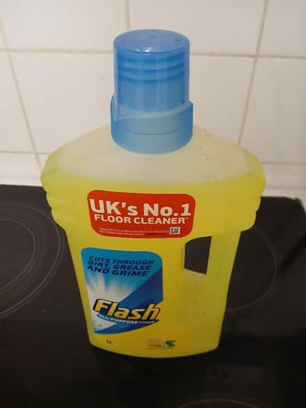 Photo of free Flash - all purpose cleaner (Heeley, S2) #1