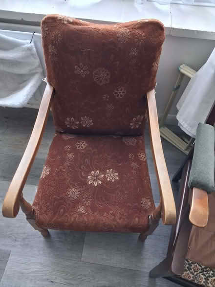 Photo of free 4 x old Cintque chairs. (Edenbridge TN8) #1