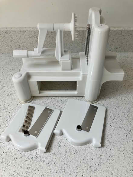 Photo of free OXO mandoline and a spiralizer (CR8) #3