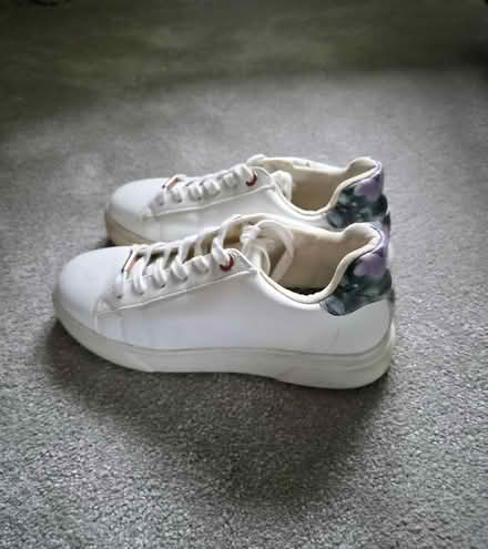 Photo of free Nearly new size 6 trainers (Birmingham B29) #3