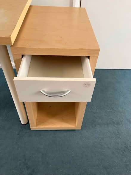 Photo of free Desk (Forest Hill SE23) #1