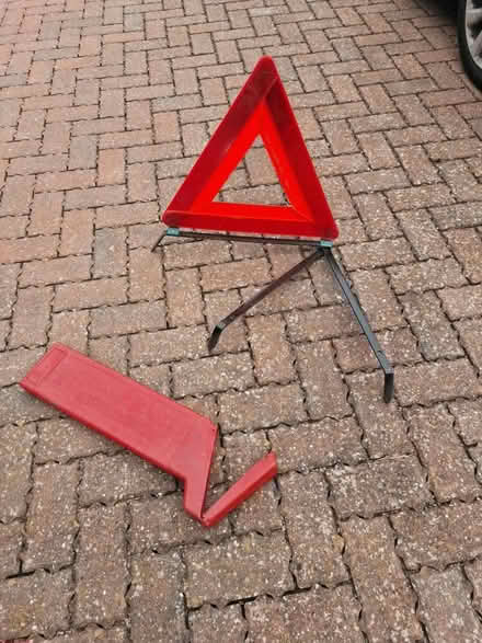 Photo of free Breakdown warning triangle (IP19) #1