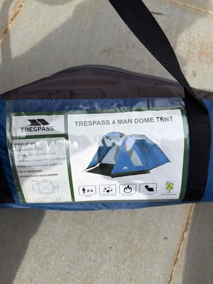 Photo of free 4 man tent (Fulham SW6) #2