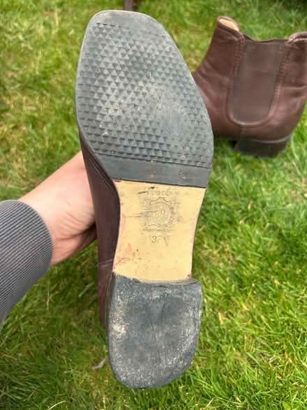 Photo of free Chelsea boots (Whitton TW3) #3
