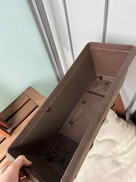 Photo of free Planter / pot (SE8 deptford) #1