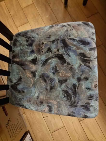 Photo of free Black Wooden Dining Table and 4 Matching Chairs (Thornton Heath CR7) #4