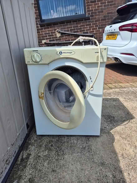 Photo of free Dryer (BD4 Holmewood) #1