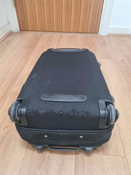 Photo of free Suitcase 50x35x20 (N42JP) #4