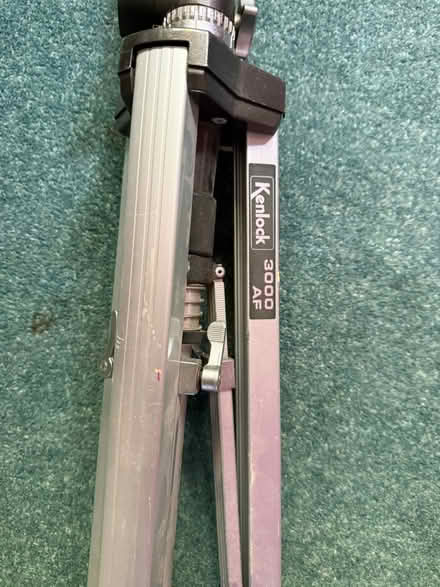 Photo of free Tripod (Girlington BD8) #1