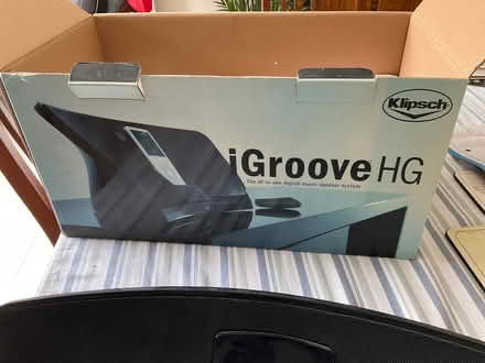 Photo of free Klipsh digital music speaker system (Baswich ST17) #3