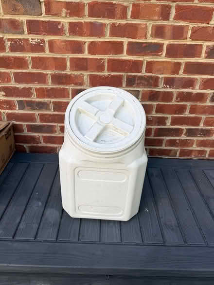 Photo of free Dog Food Bin (7484 Wilson Rd. Warrenton, Va.) #2