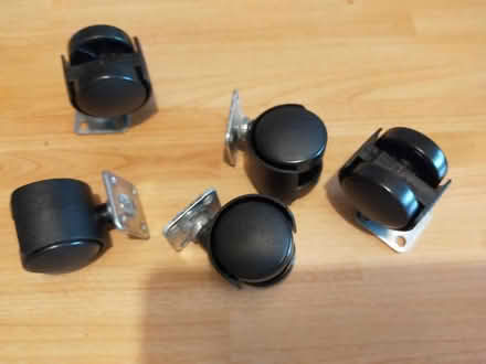 Photo of free 5 castor Wheels (Bunhill EC1V) #1