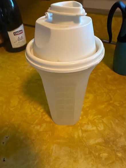 Photo of free Thermos, dressing container… (Croton-on-Hudson) #2