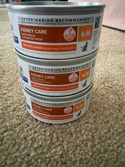 Photo of free Hill’s Kidney Care Pate for Cats (Riva) #1