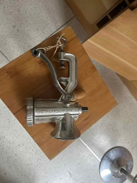 Photo of free Meat grinder - manual (Fulham) #3