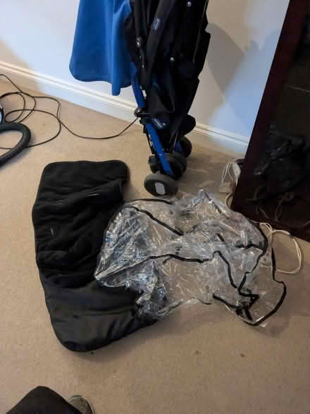 Photo of free Chicco echo stroller (TN13 Riverhead) #3