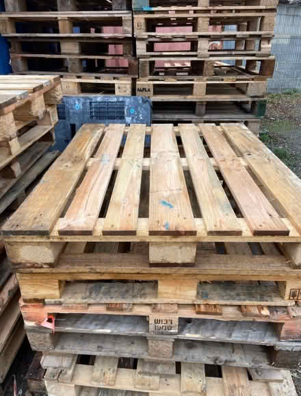 Photo of free Pallet (Duston) #1