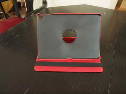 Photo of free tablet case - 9.7" (Oakwood LS8) #3