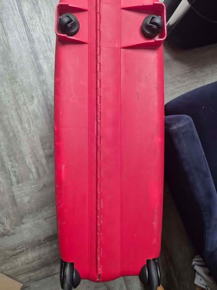 Photo of free Suitcase hard shell red (Croham CR2) #2