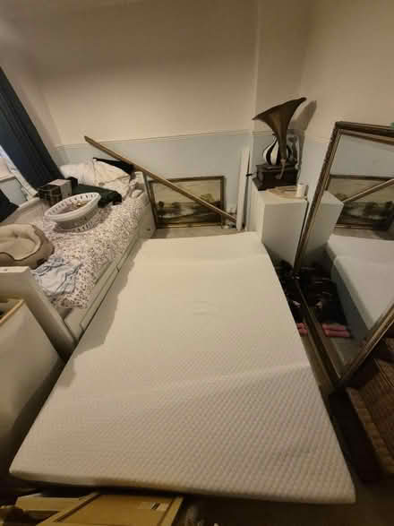 Photo of free Memory foam double matress (Billingshurst) #2