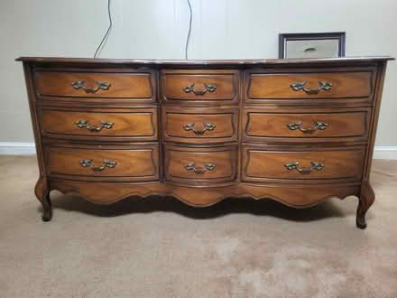 Photo of free Dresser (Morning Side Arlington) #3