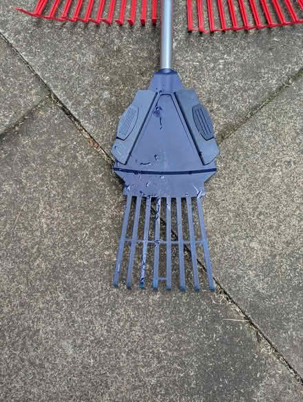 Photo of free Spear & Jackson 3in1RAKE (Spitalfields E1) #3